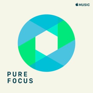 Apple Music supports Vivian Roost's From Home (Deluxe)